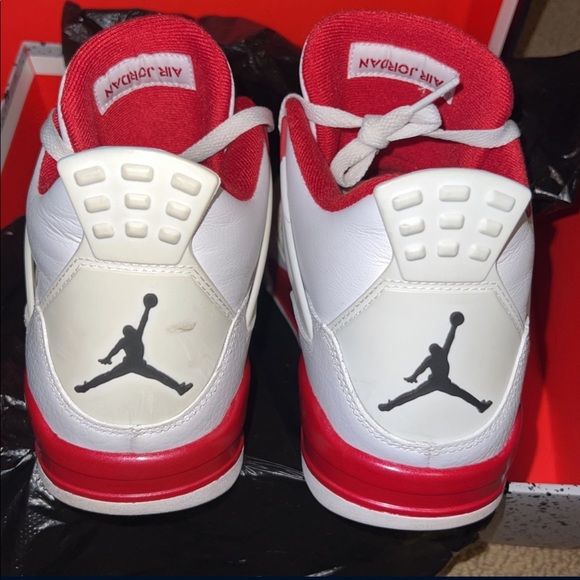 Jordan 4 Retro Alternate 89s - Picture 2 of 7
